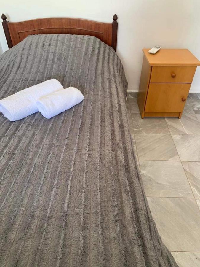 Prastio  Extreme View Cafe And Rooms To Let מראה חיצוני תמונה